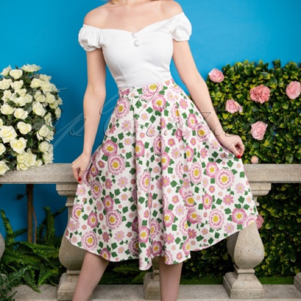 Collectif Matilde Flower Power Skirt